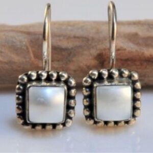 Silpada Sterling Pearl Earrings In Frame